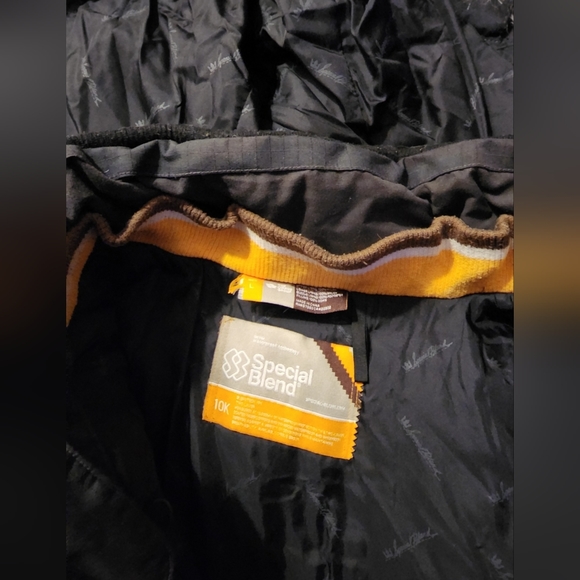 Special Blend Insulated Bomber Parka - Picture 2 of 3